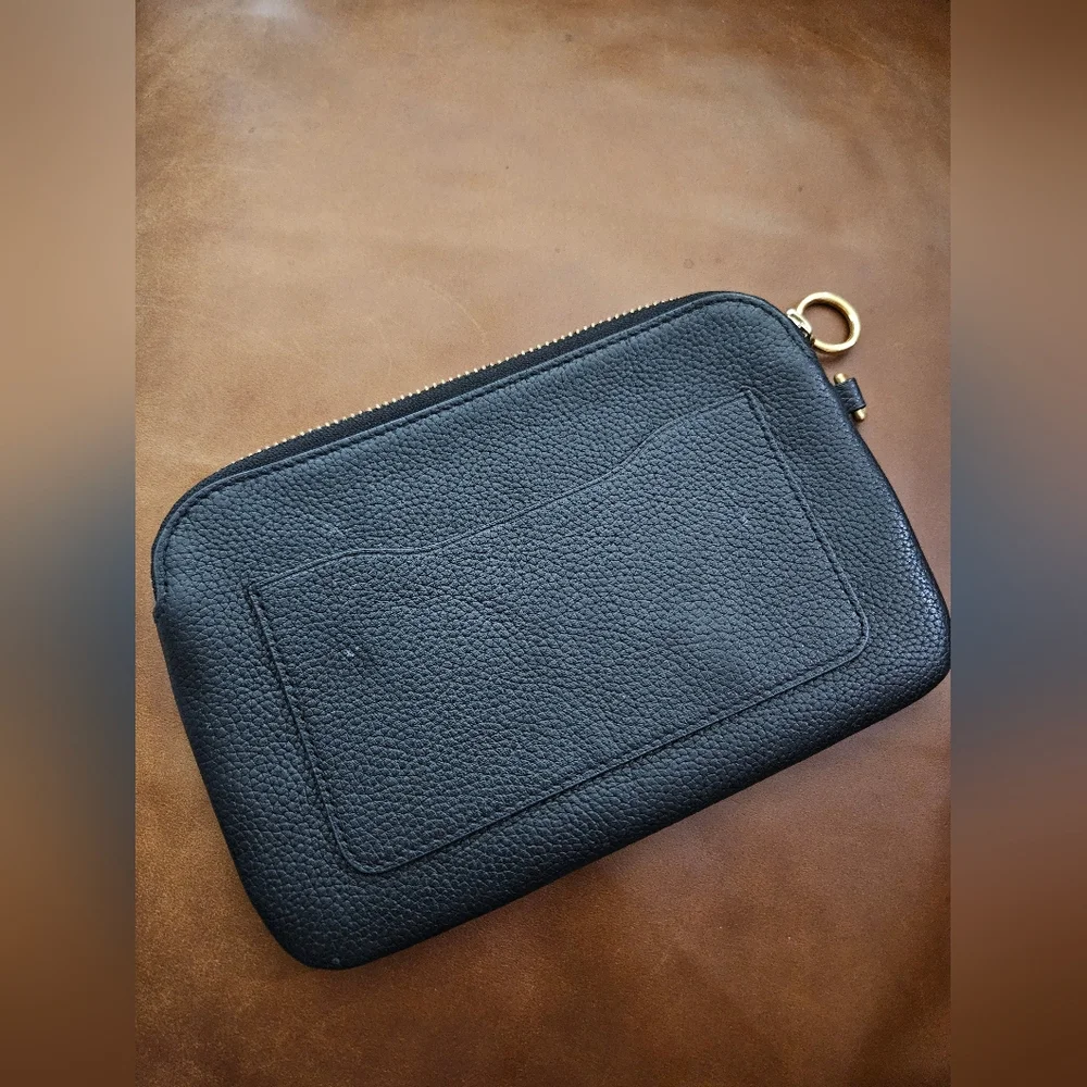 Tory Burch Perry Bombe Wristlet Black Gold Used (No Wristlet)